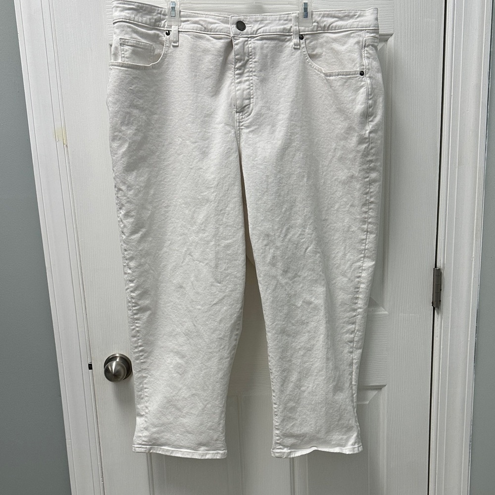 Lane Bryant Mid-Rise Boyfriend Capri Size 20 Read Description